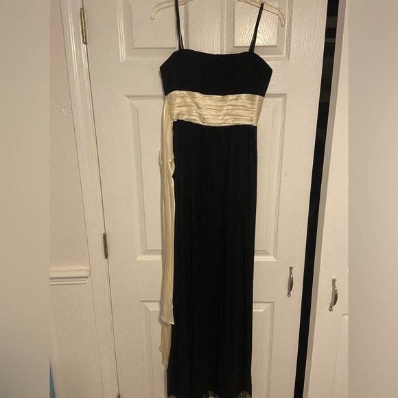 Formal Strapless BGBG DRESS, Sz 2 - Picture 1 of 5